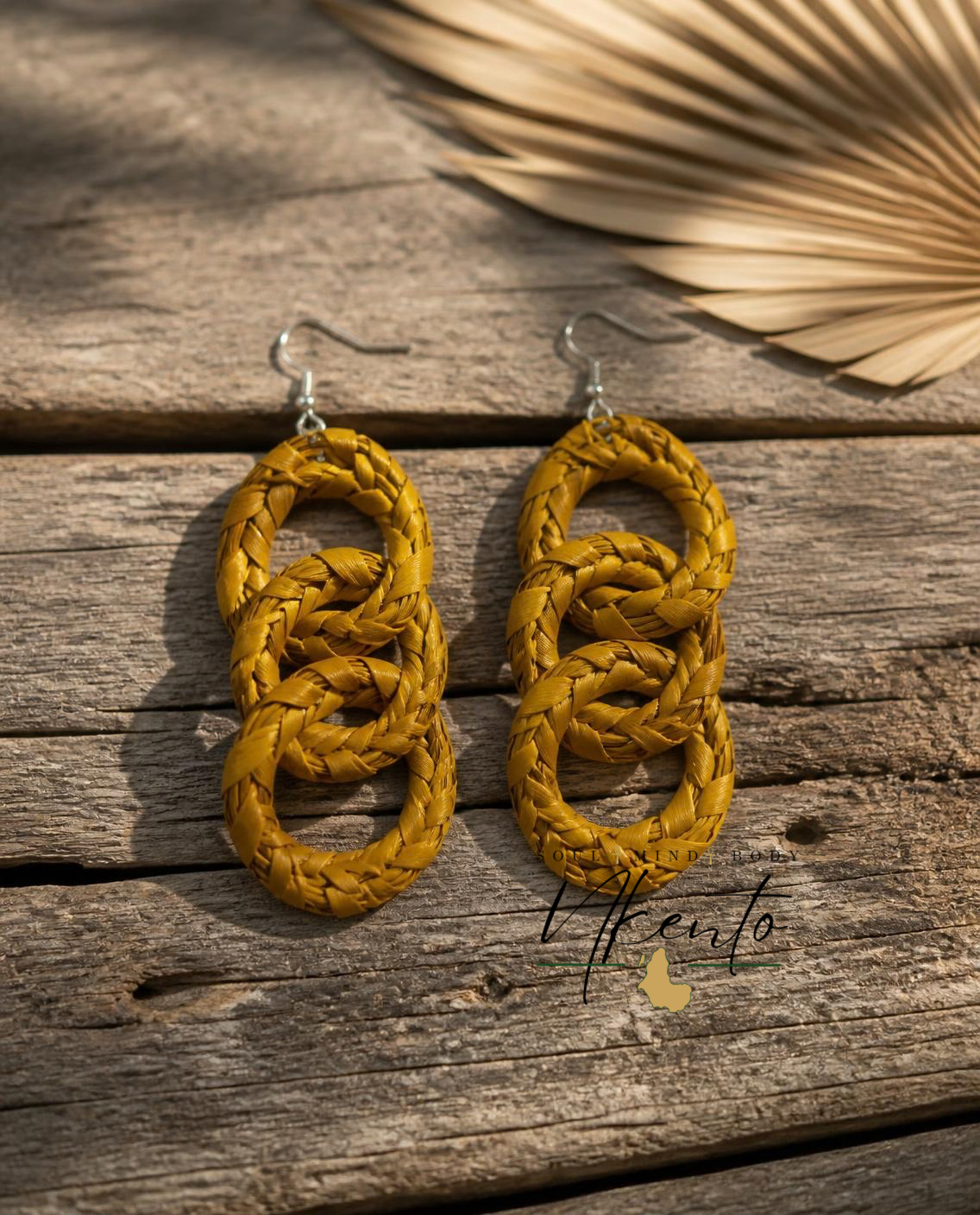 RAFFIA EARRINGS