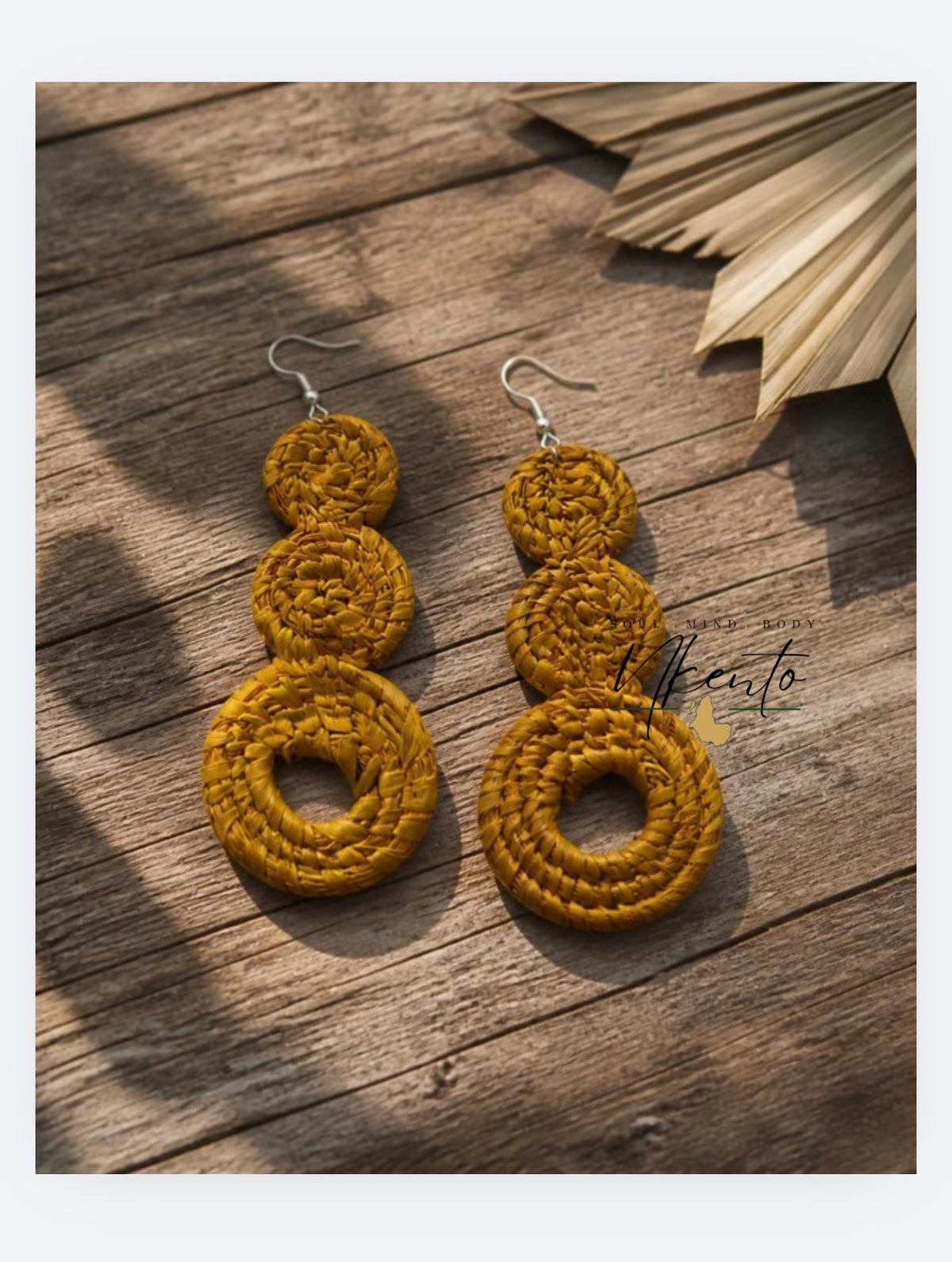 RAFFIA EARRINGS